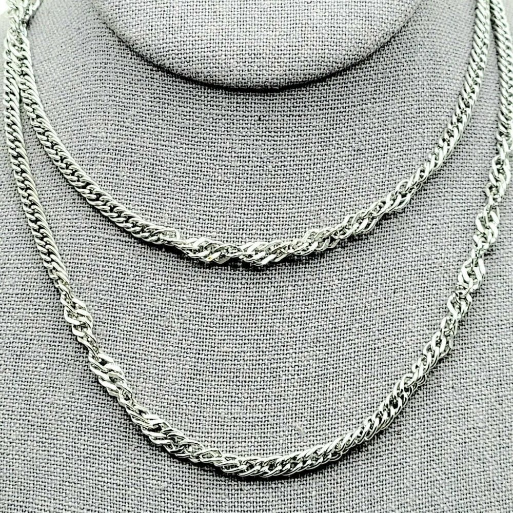 Vintage Sarah Coventry Silver Tone Necklace Chain 30" Signed EUC Business Causal